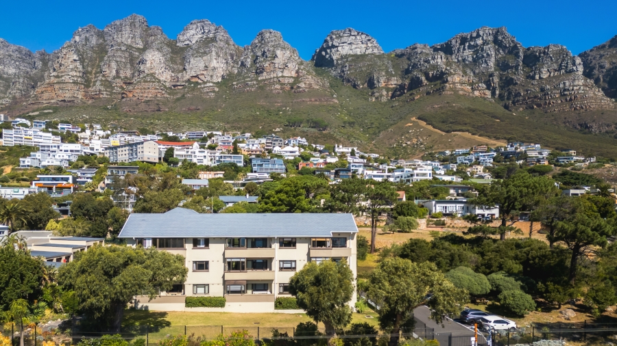 To Let 1 Bedroom Property for Rent in Bakoven Western Cape